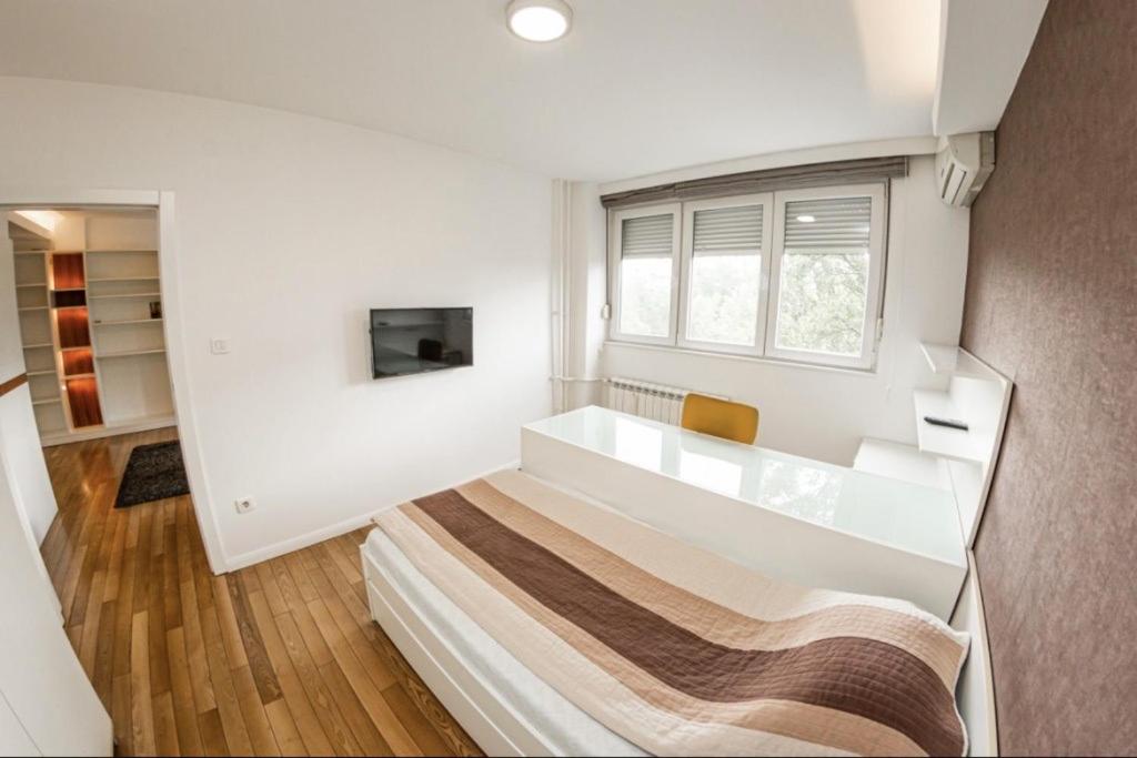 KAN Suites 1