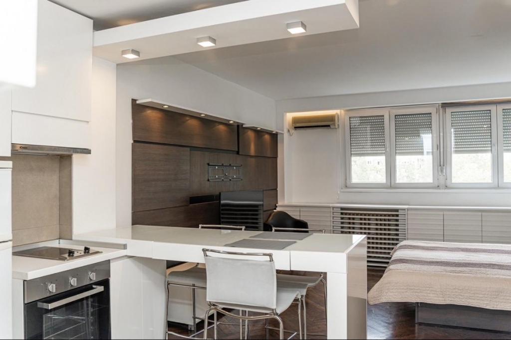 KAN Suites 1