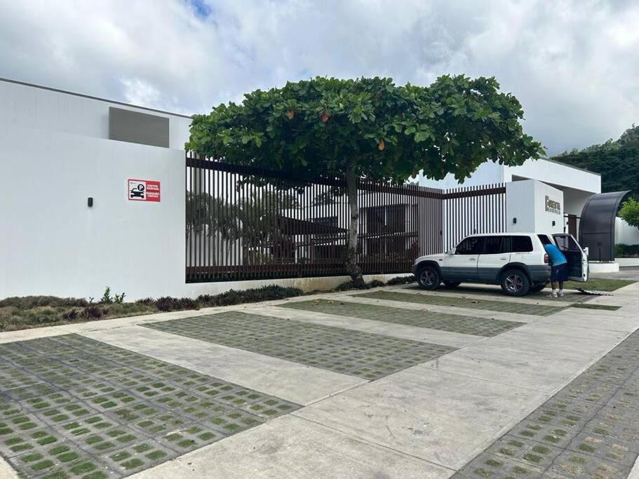 Villa Inoa en Playa Jaco