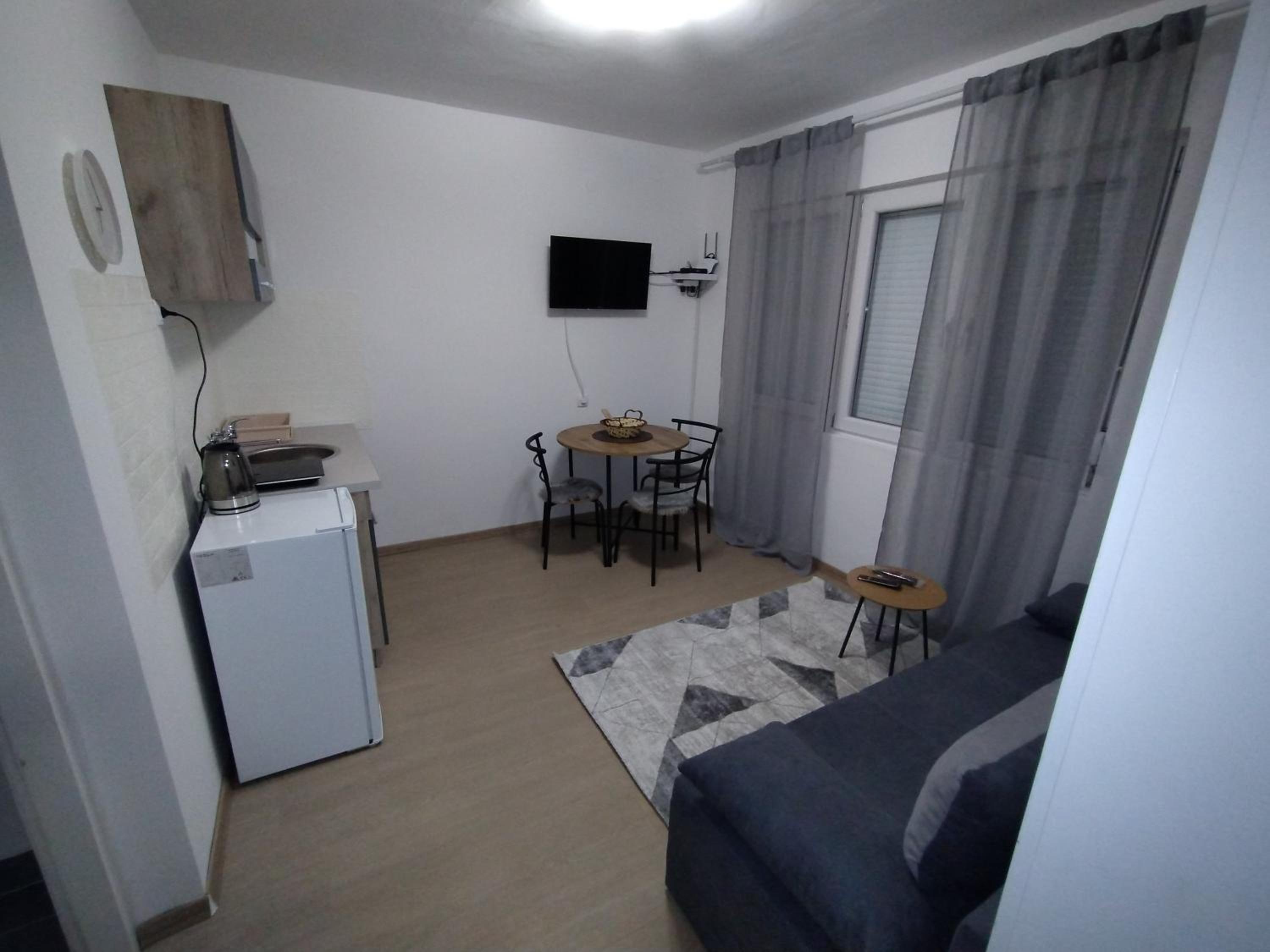 Photo 7
