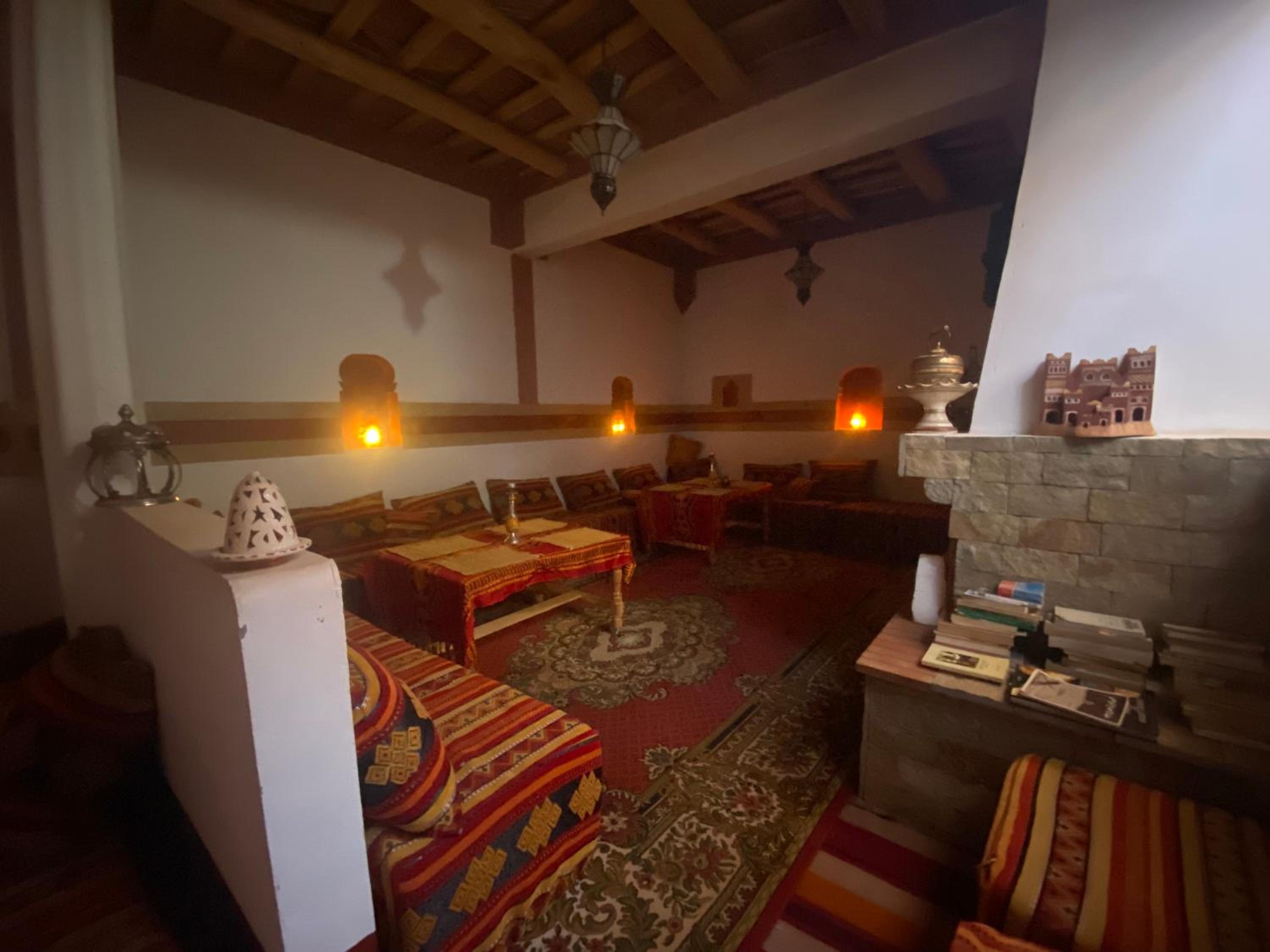 lounge