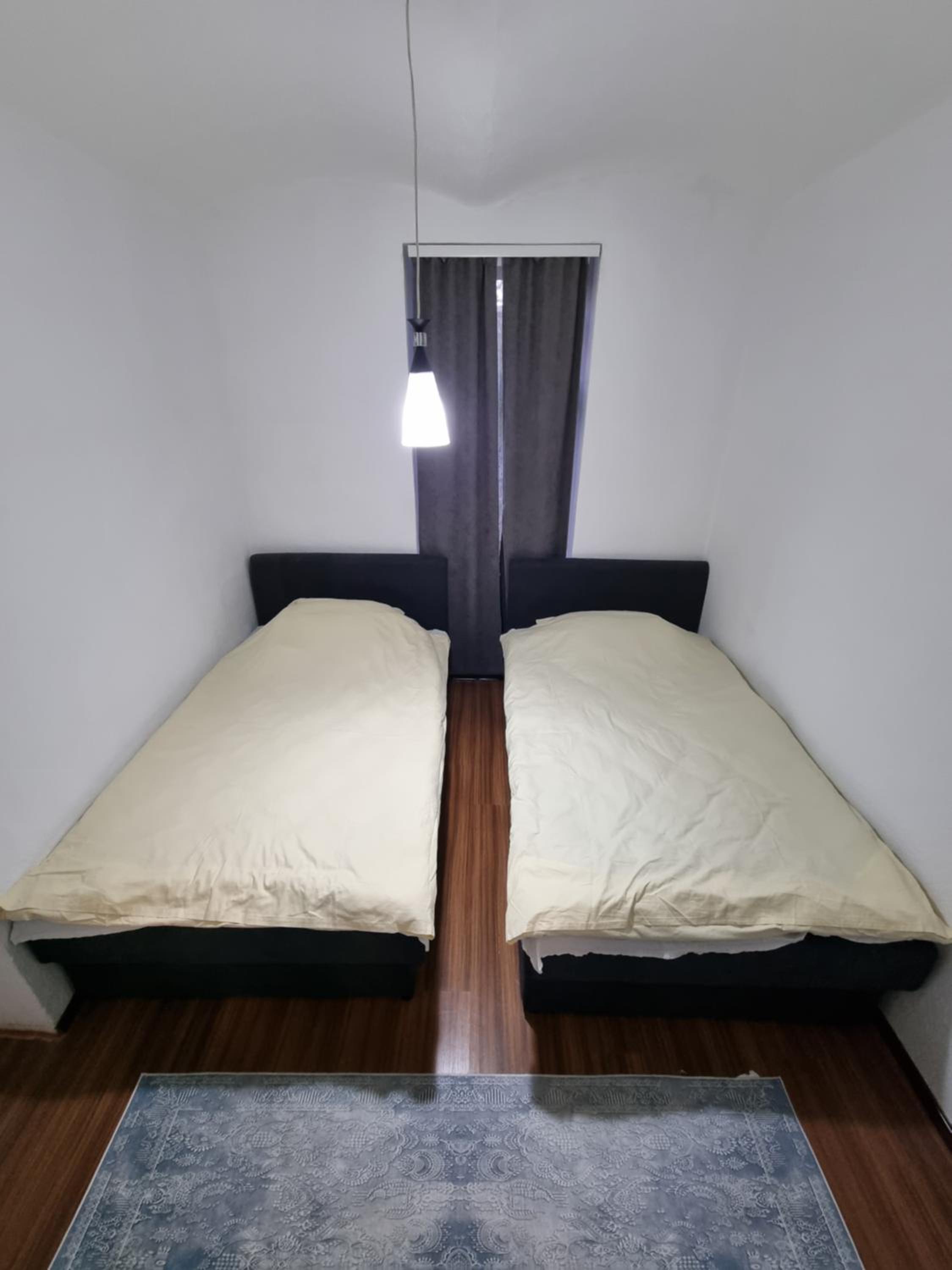 Cherry Apartments