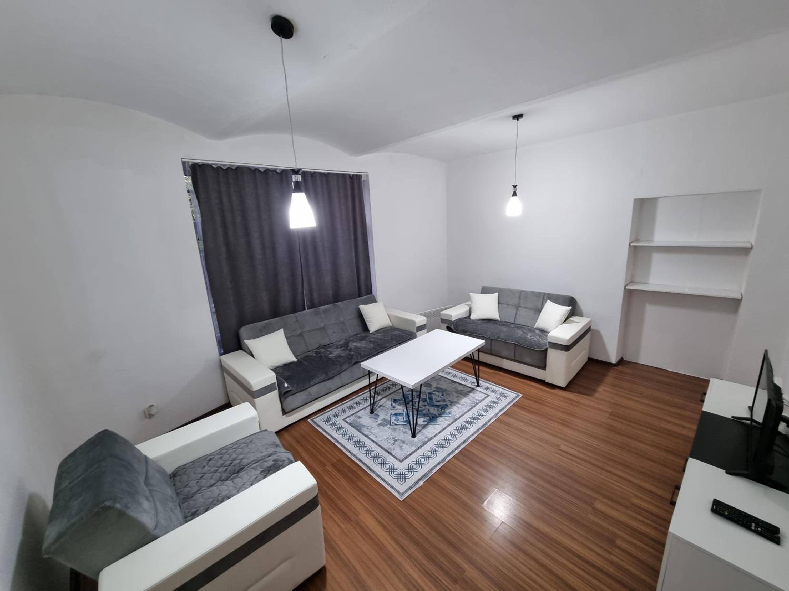 Cherry Apartments