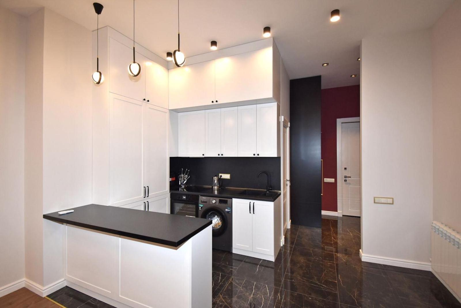 Deluxe 2 Bedroom, 2Bathroom Apartment in the Middle of City Center, New Building