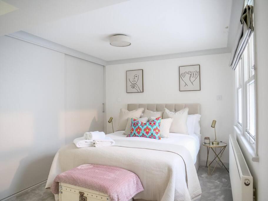 Super Spacious 3 Bedroom and 3 Bathroom Apartment