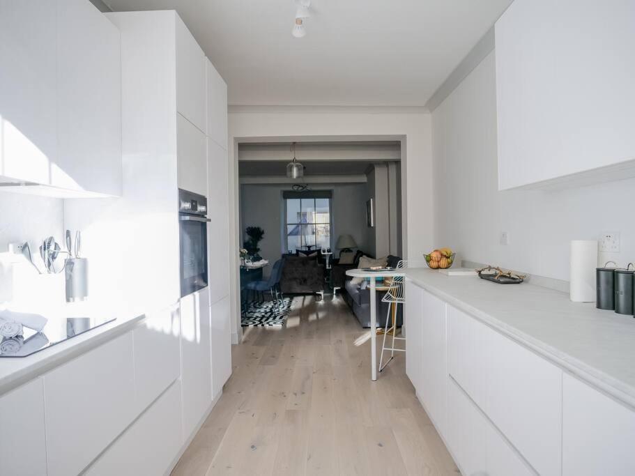 Super Spacious 3 Bedroom and 3 Bathroom Apartment