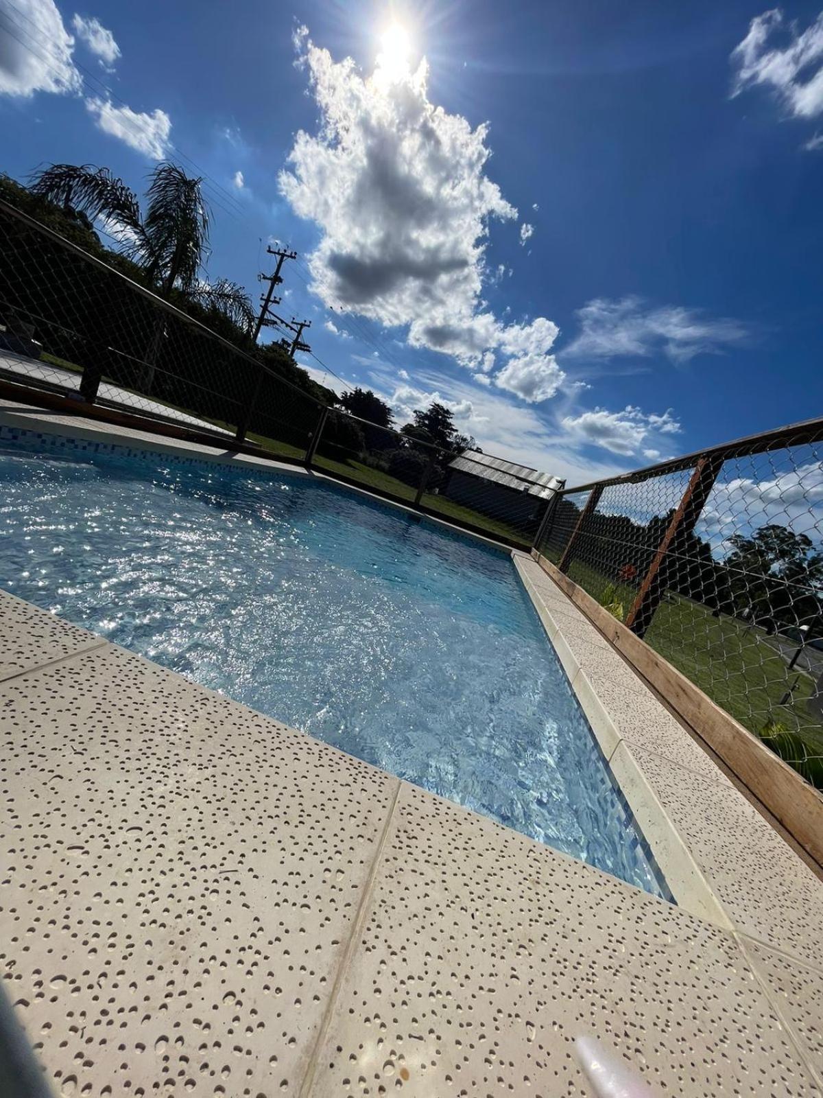 Refugio Exlusivo, Pileta Privada en Barrio Cerrado