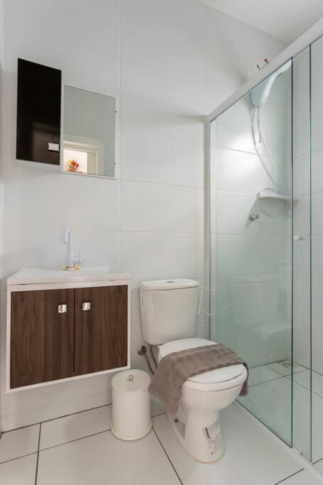 Apartamento Novo Próximo ao Mar, C/ Garagem Grande