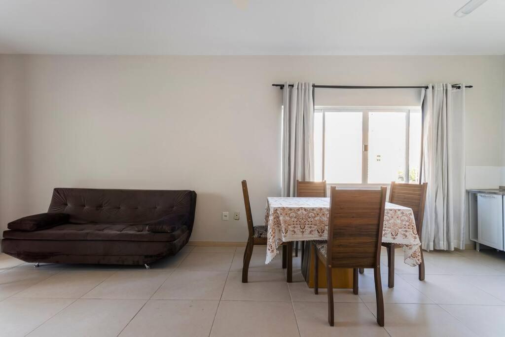 Apartamento Novo Próximo ao Mar, C/ Garagem Grande