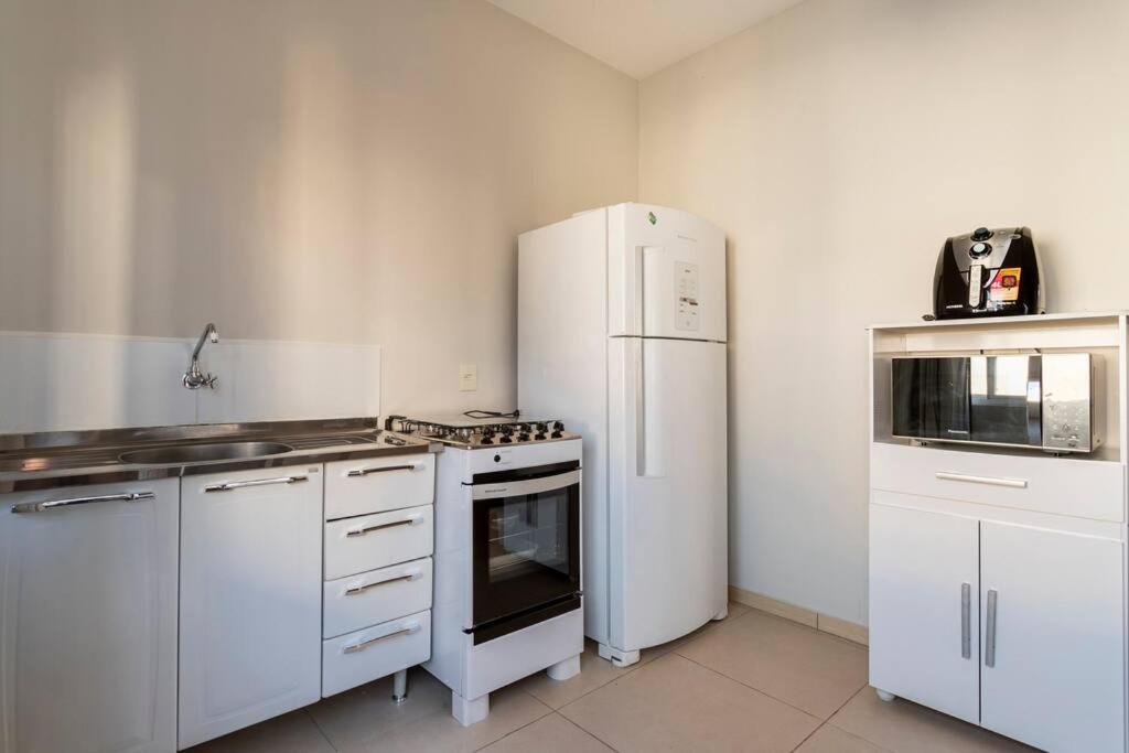 Apartamento Novo Próximo ao Mar, C/ Garagem Grande