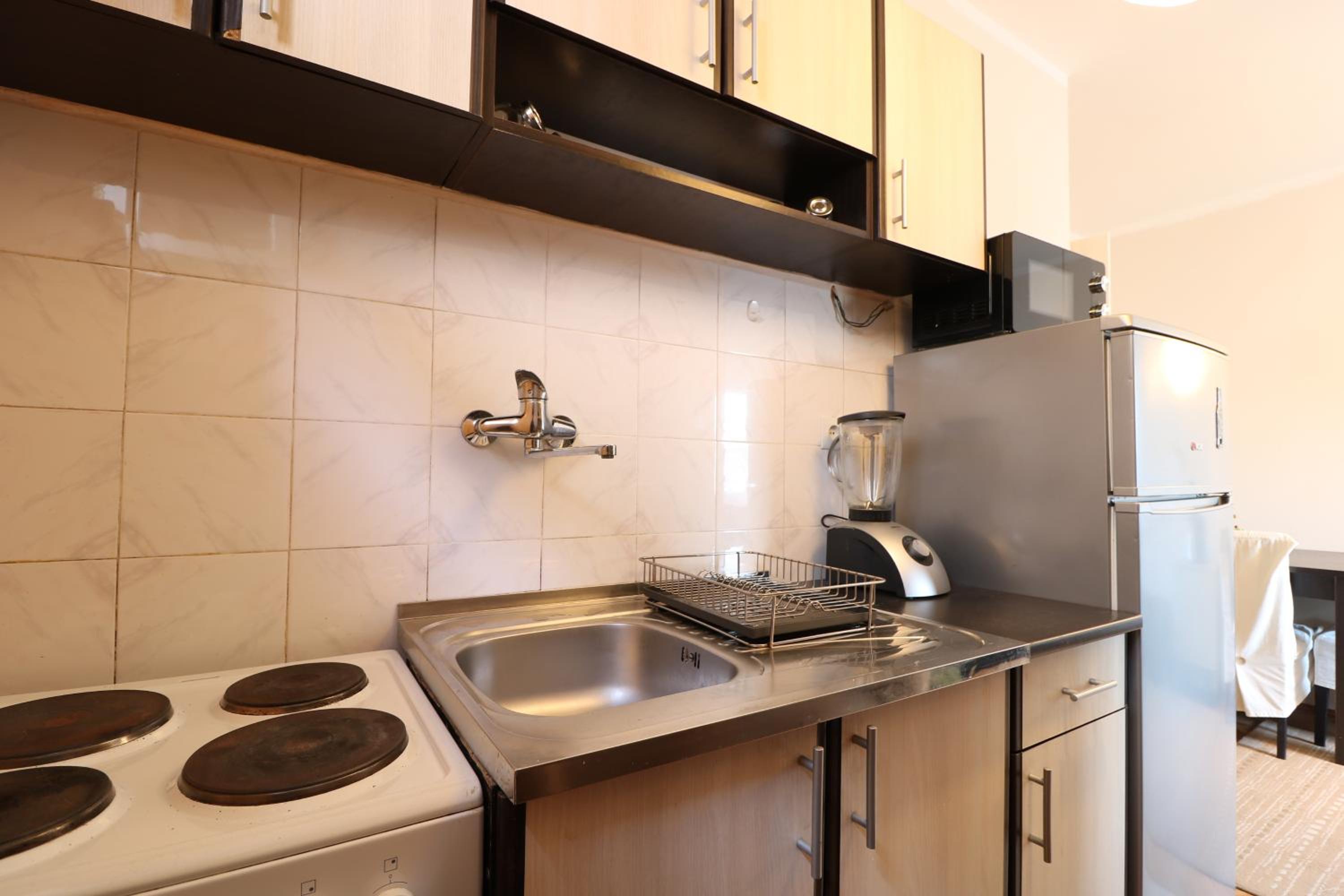 Shine Apartment
