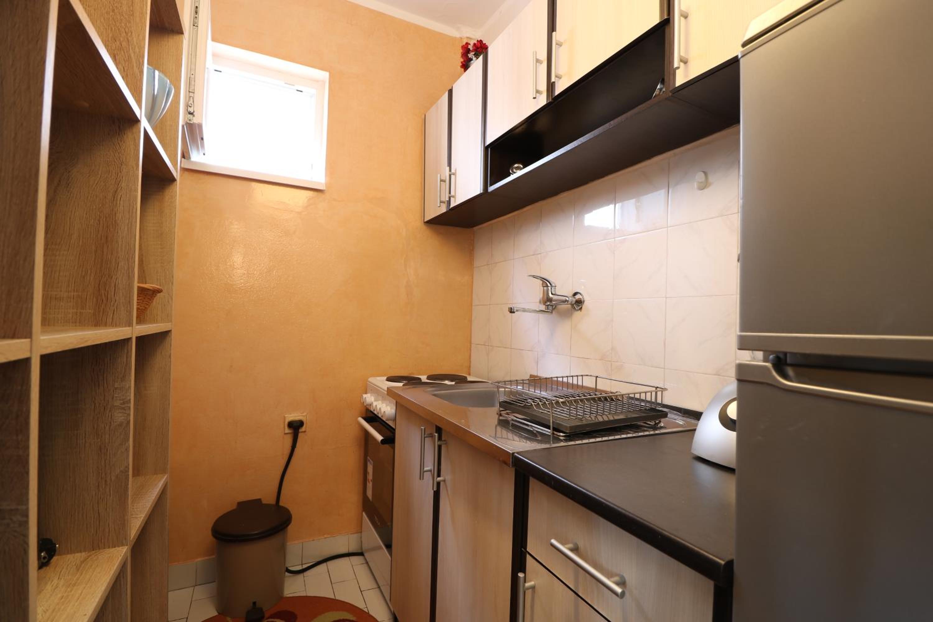 Shine Apartment