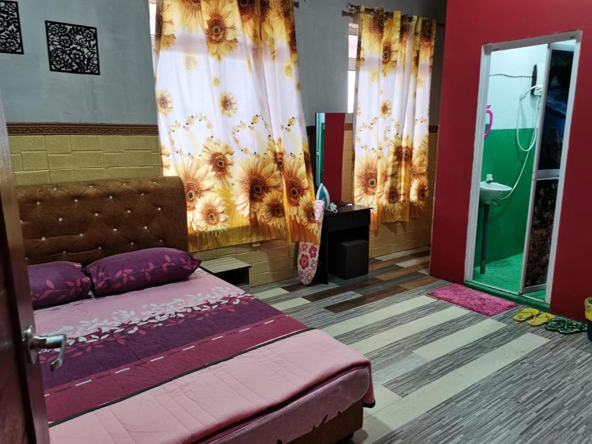 VILLA HAJAH RUGAYAH MUAR photo 3
