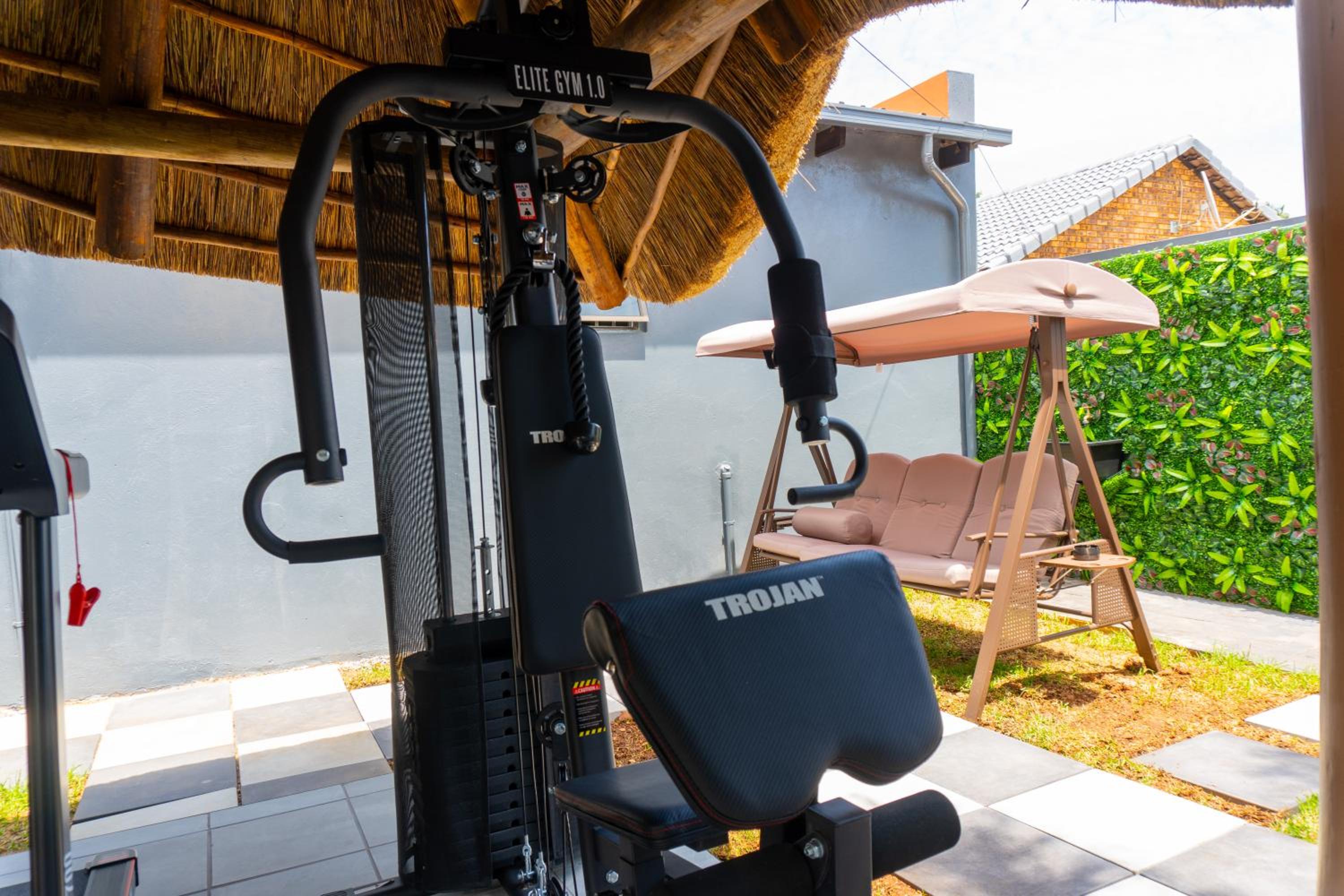 Hotel Homes Of Ace - D1