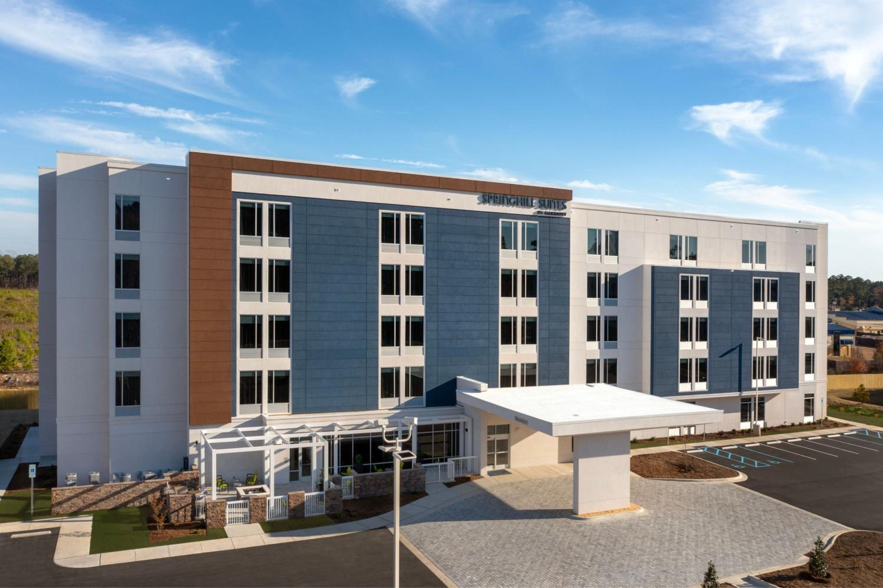 Fayetteville Vacations - SpringHill Suites by Marriott Fayetteville I-95 - Property Image 33