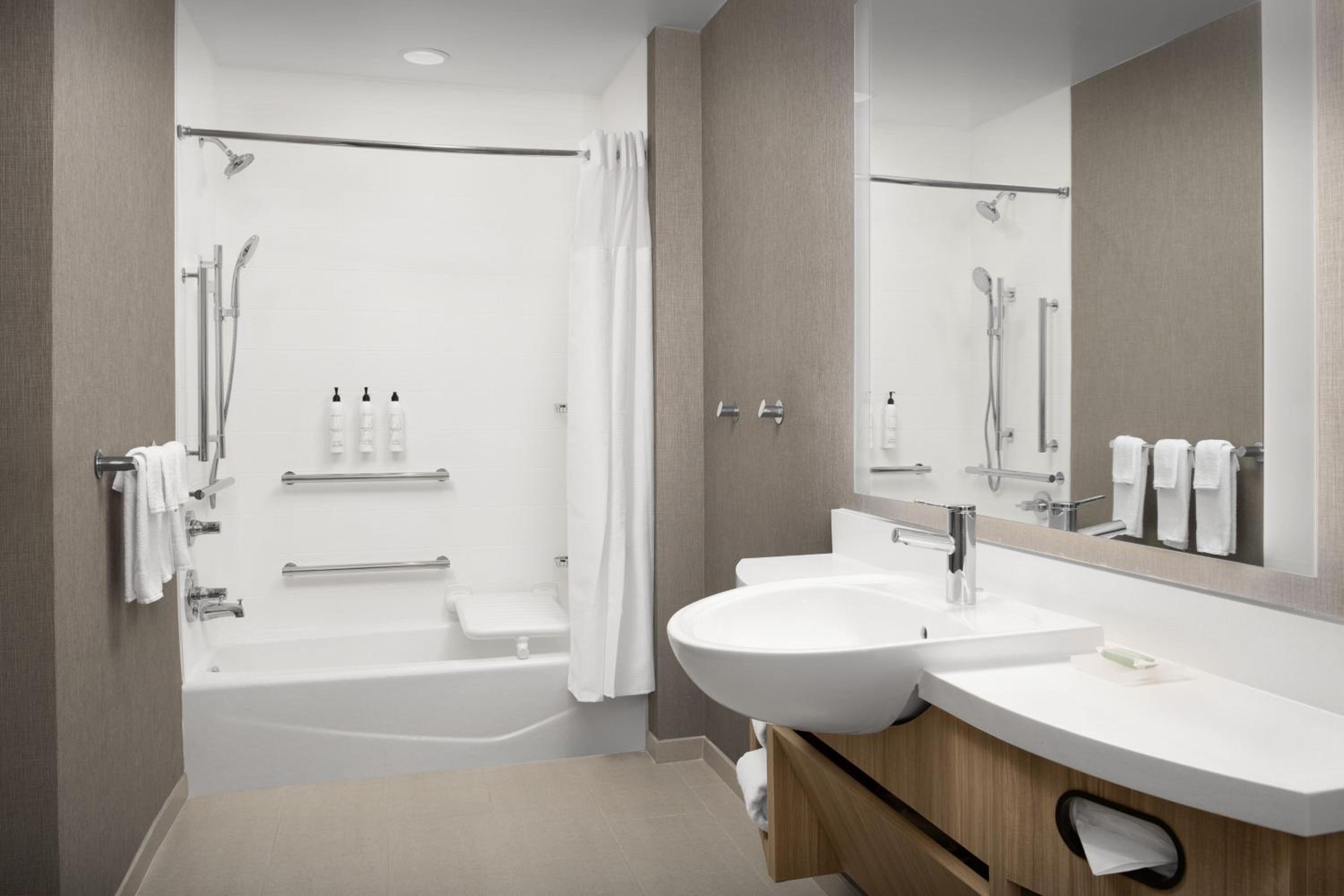 Fayetteville Vacations - SpringHill Suites by Marriott Fayetteville I-95 - Property Image 39