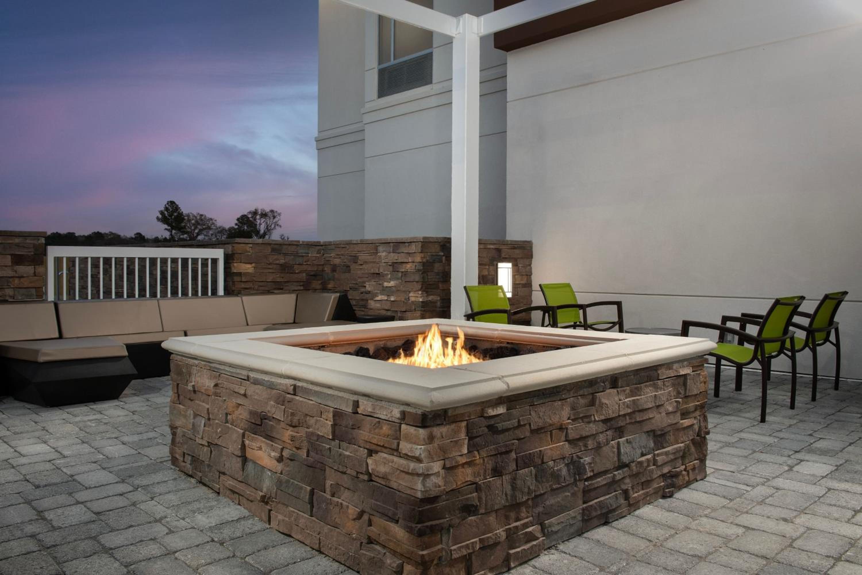 Fayetteville Vacations - SpringHill Suites by Marriott Fayetteville I-95 - Property Image 34