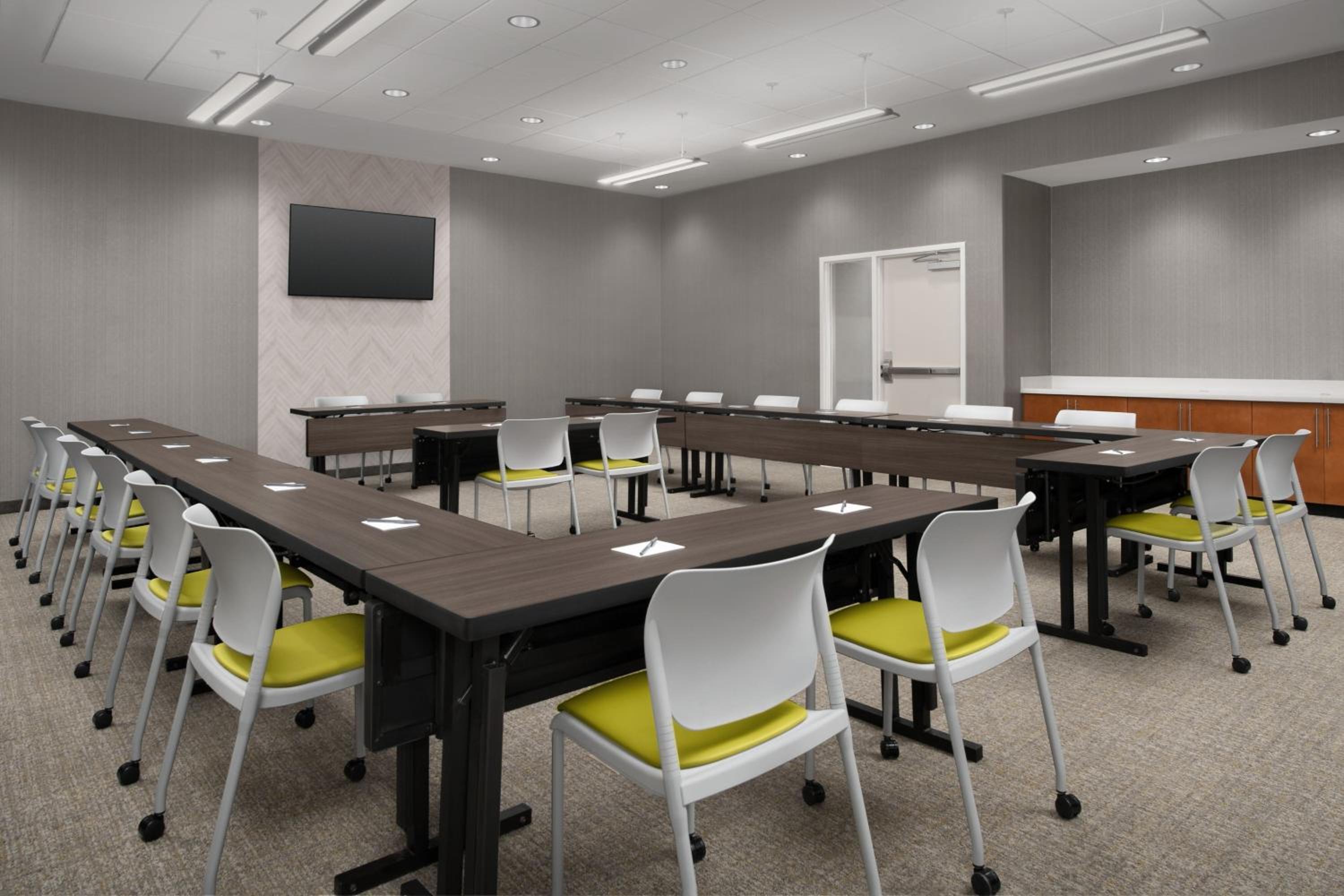 Fayetteville Vacations - SpringHill Suites by Marriott Fayetteville I-95 - Property Image 24