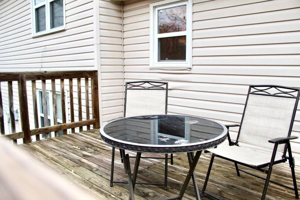 Beautiful and Cozy Olathe Home. - Property Image 21