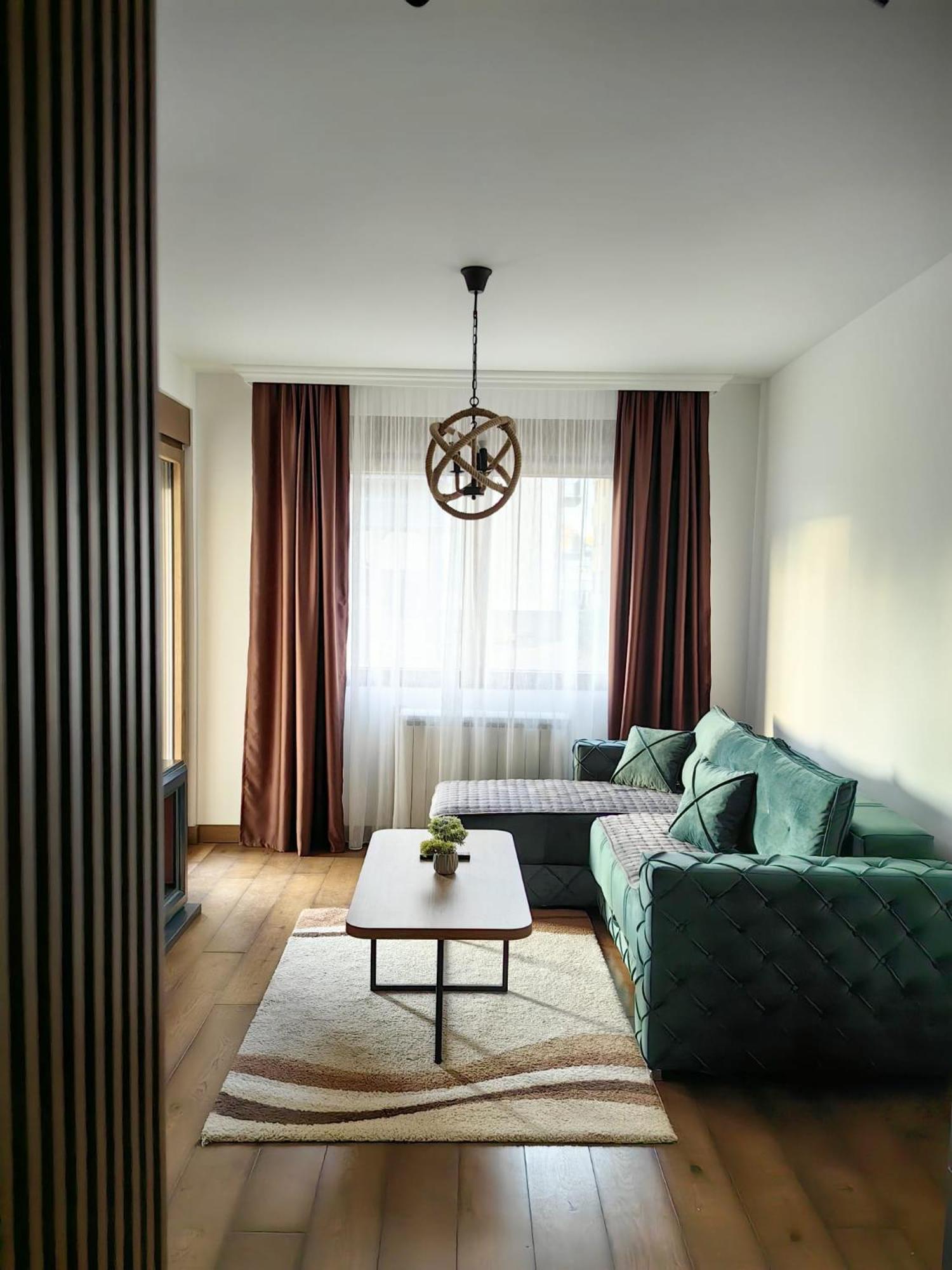 Apartman Jana - Kapije Zlatibora - Vila Liska view 4