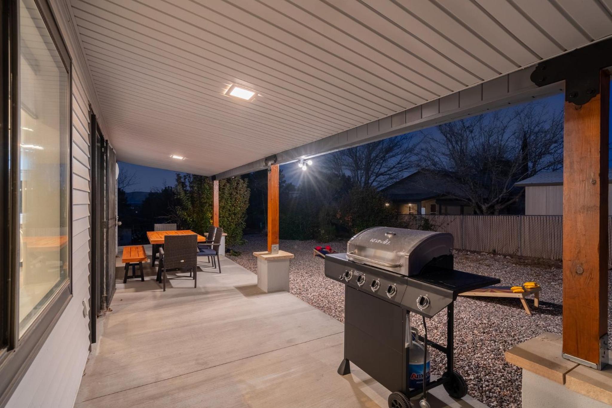Photo 33