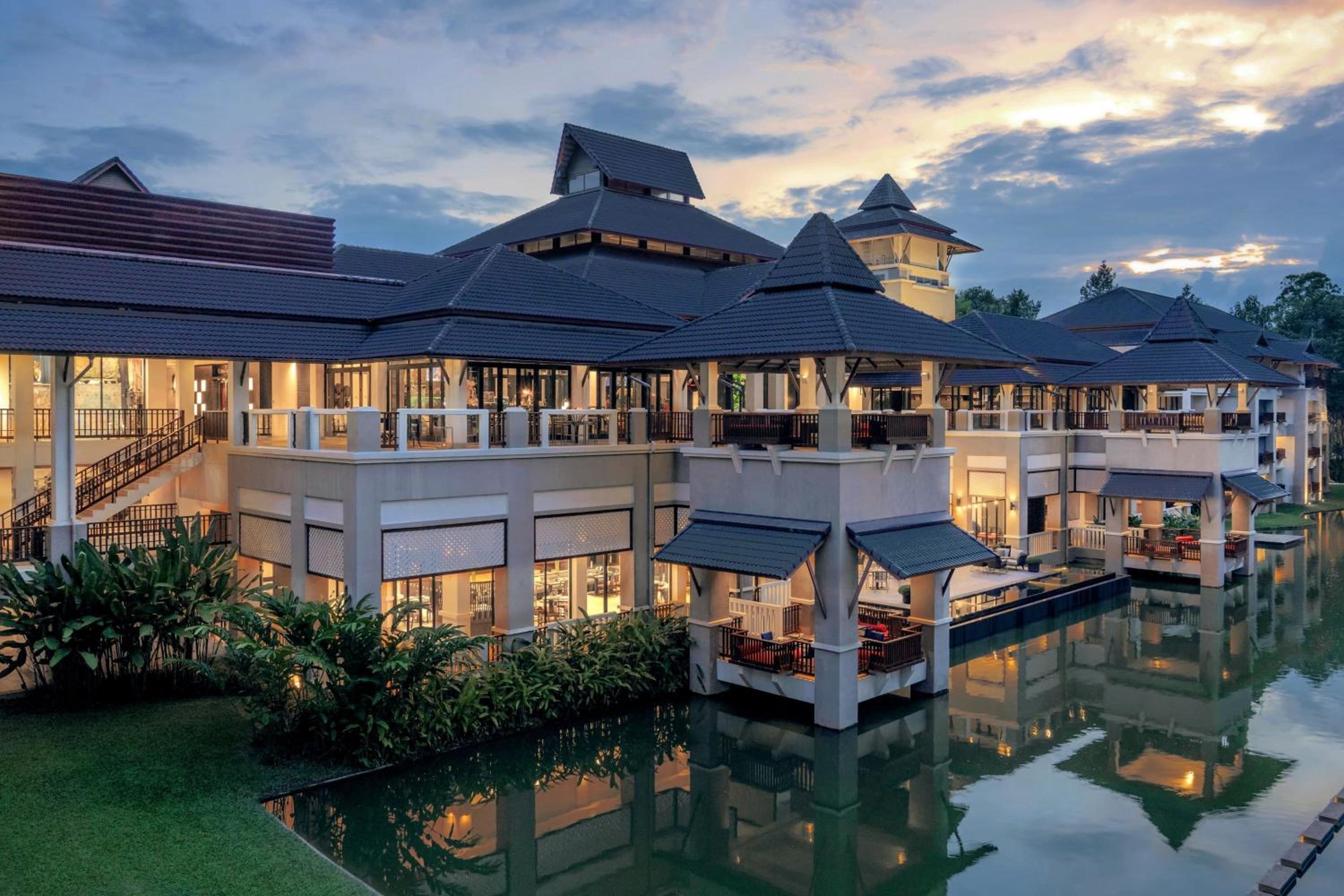Le Meridien Chiang Rai Resort, Thailand 3