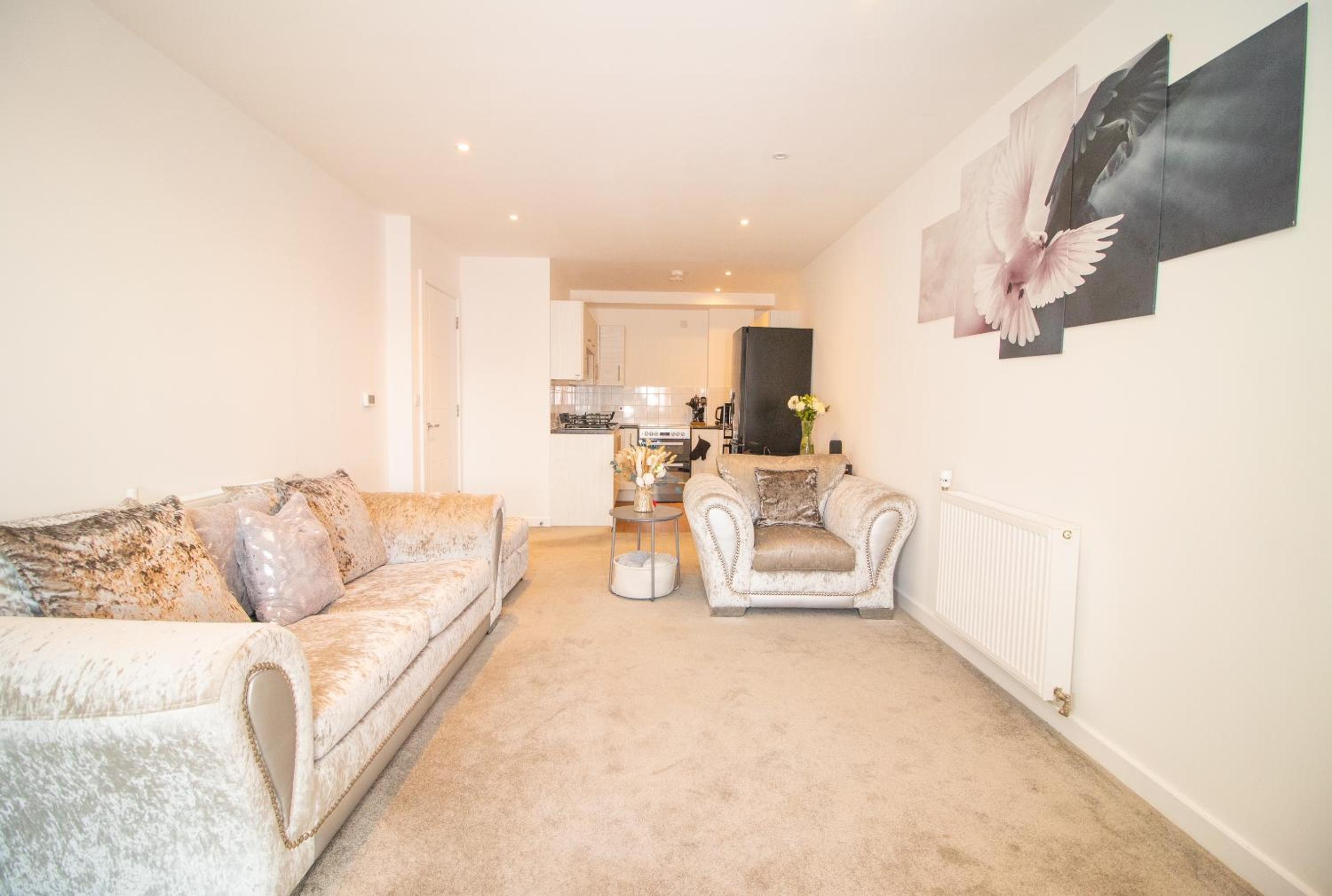 Apartment in Greenwich Near The 02 With A Balcony and View