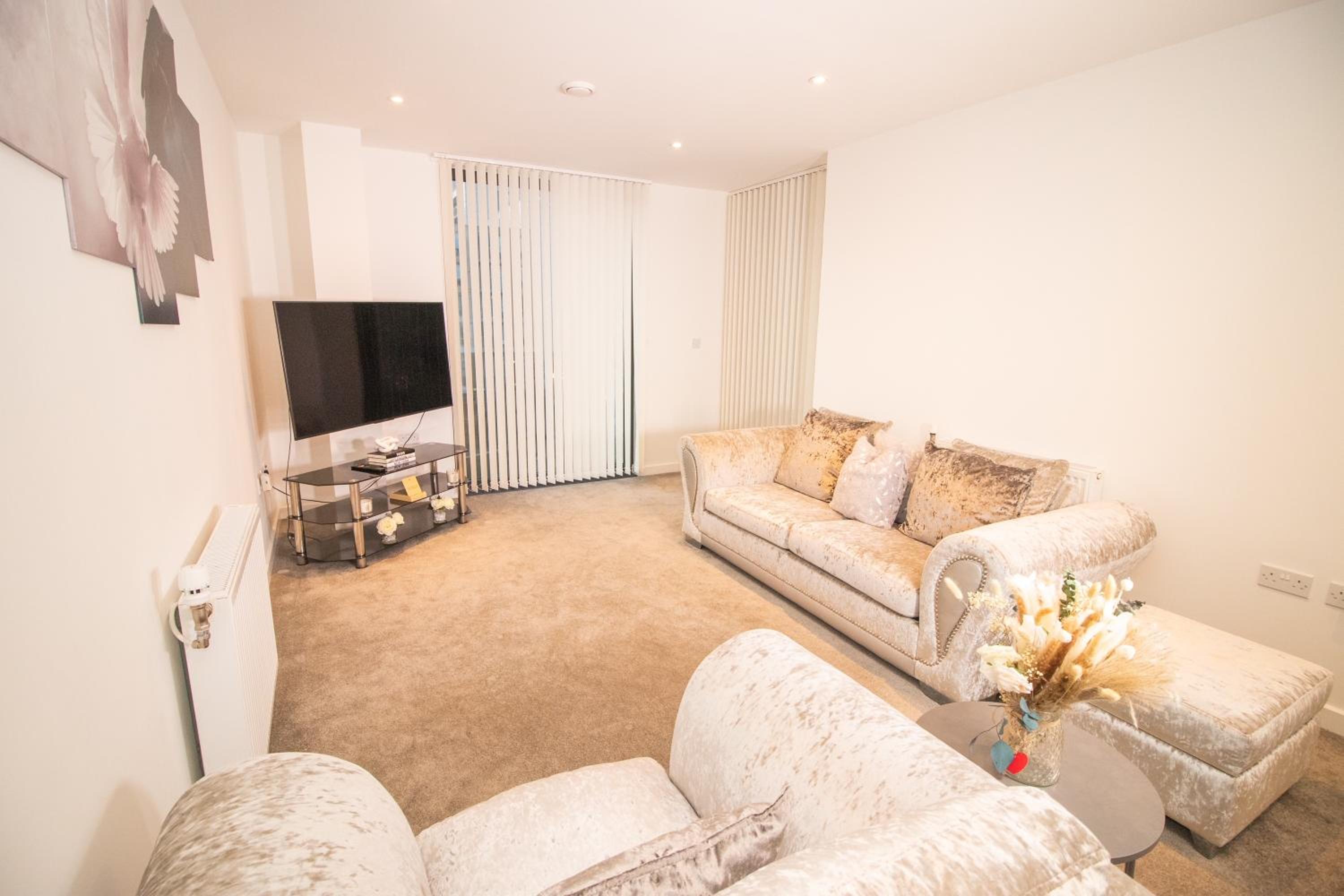Apartment in Greenwich Near The 02 With A Balcony and View
