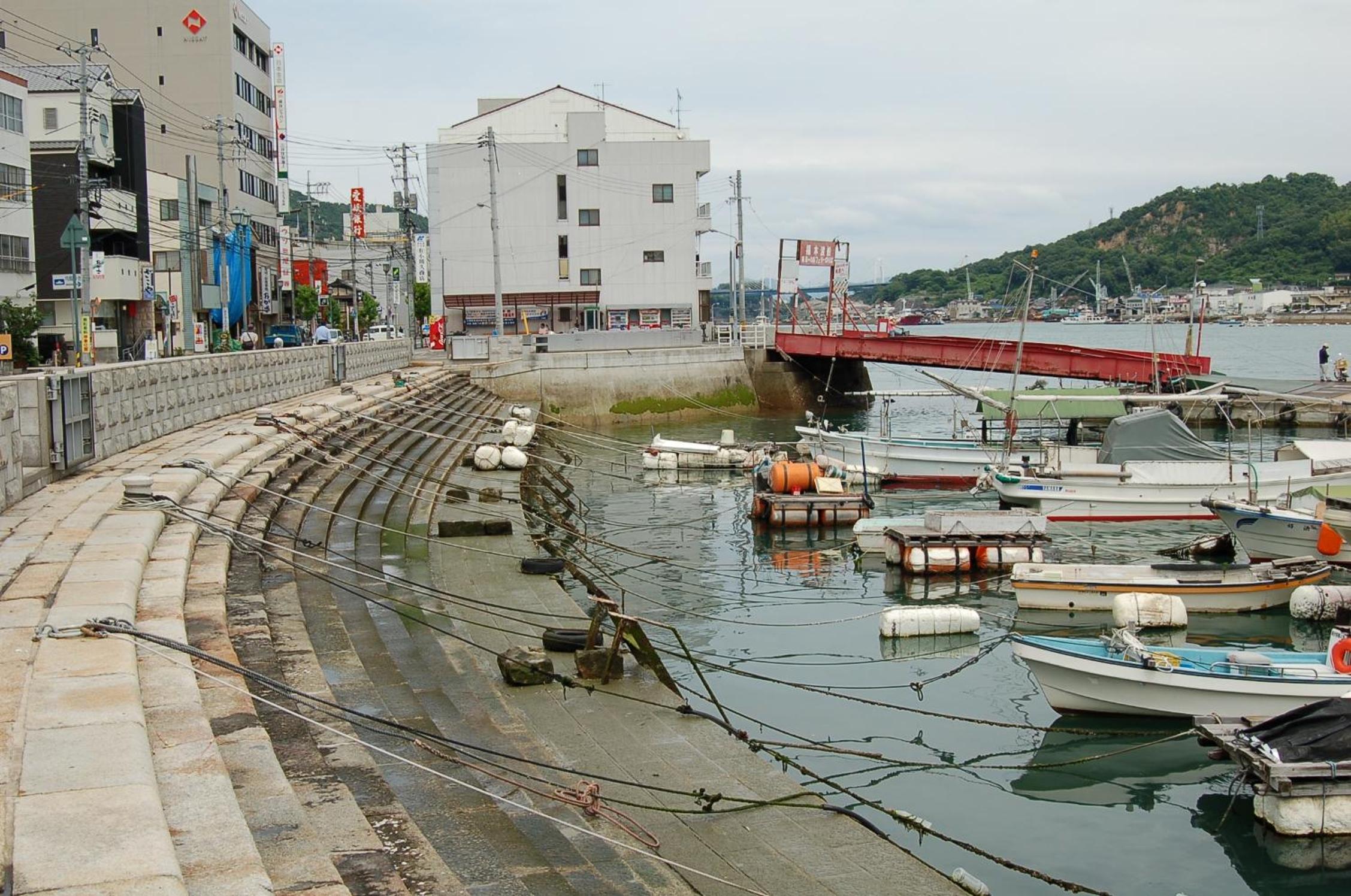 HOUS-AGALonomichi