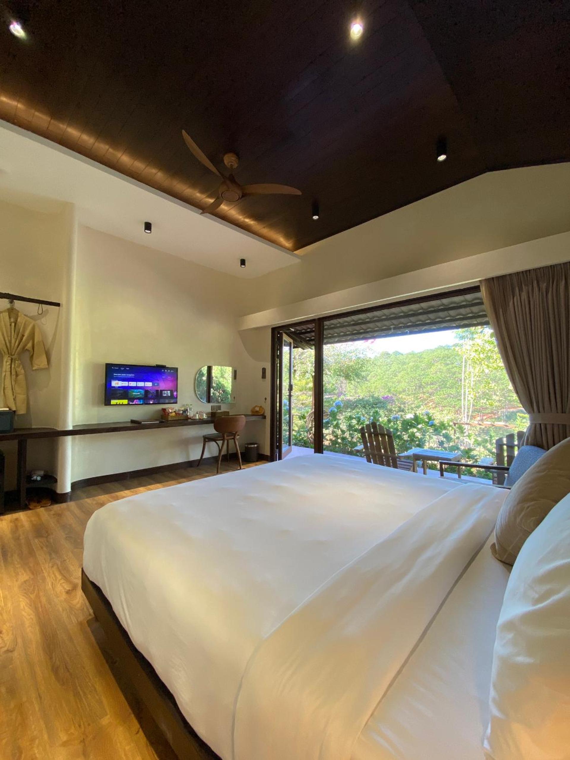 Zen Valley Dalat