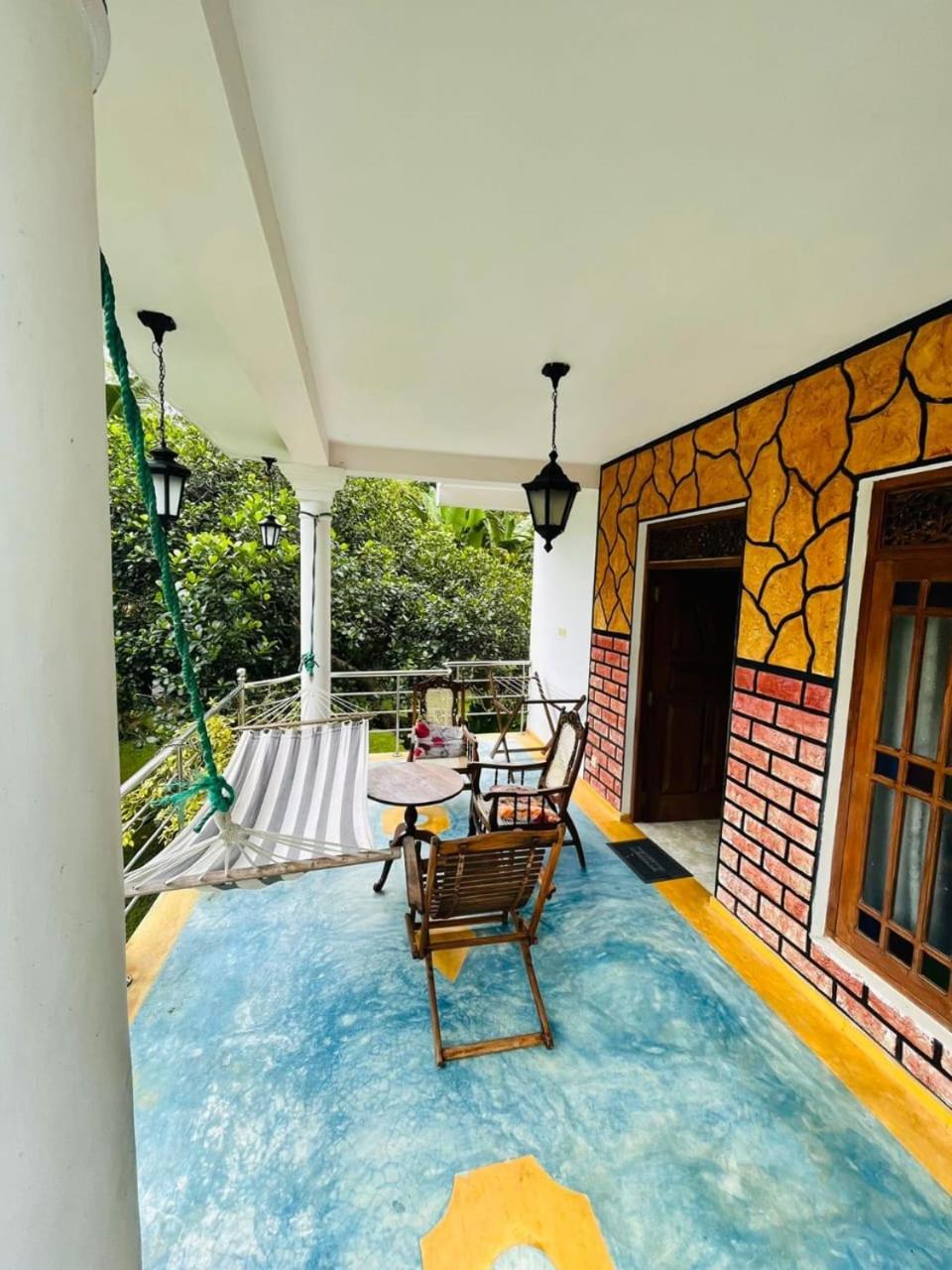 Utopia Hikka view 5