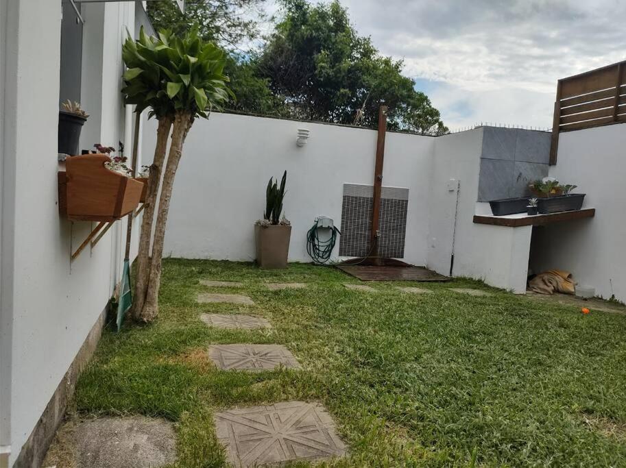 Casa Satt praia do Moçambique - Florianópolis