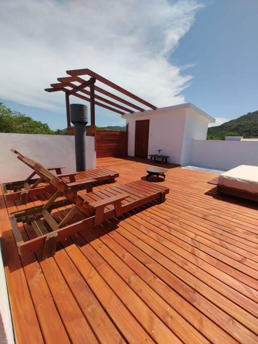 Casa Satt praia do Moçambique - Florianópolis