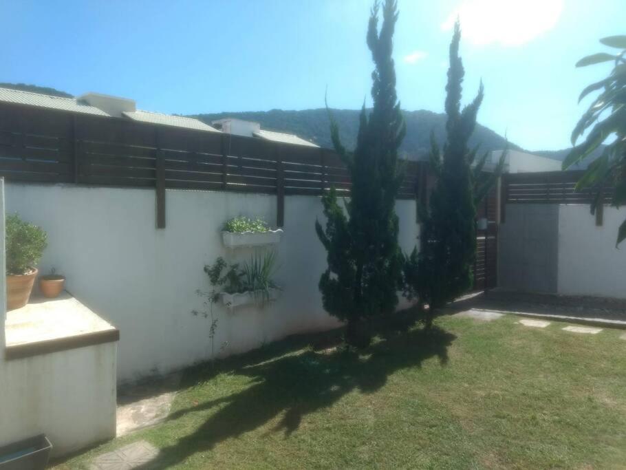 Casa Satt praia do Moçambique - Florianópolis