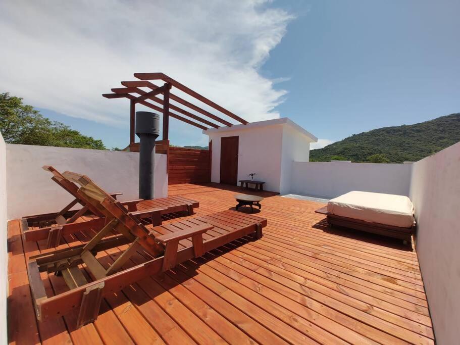 Casa Satt praia do Moçambique - Florianópolis