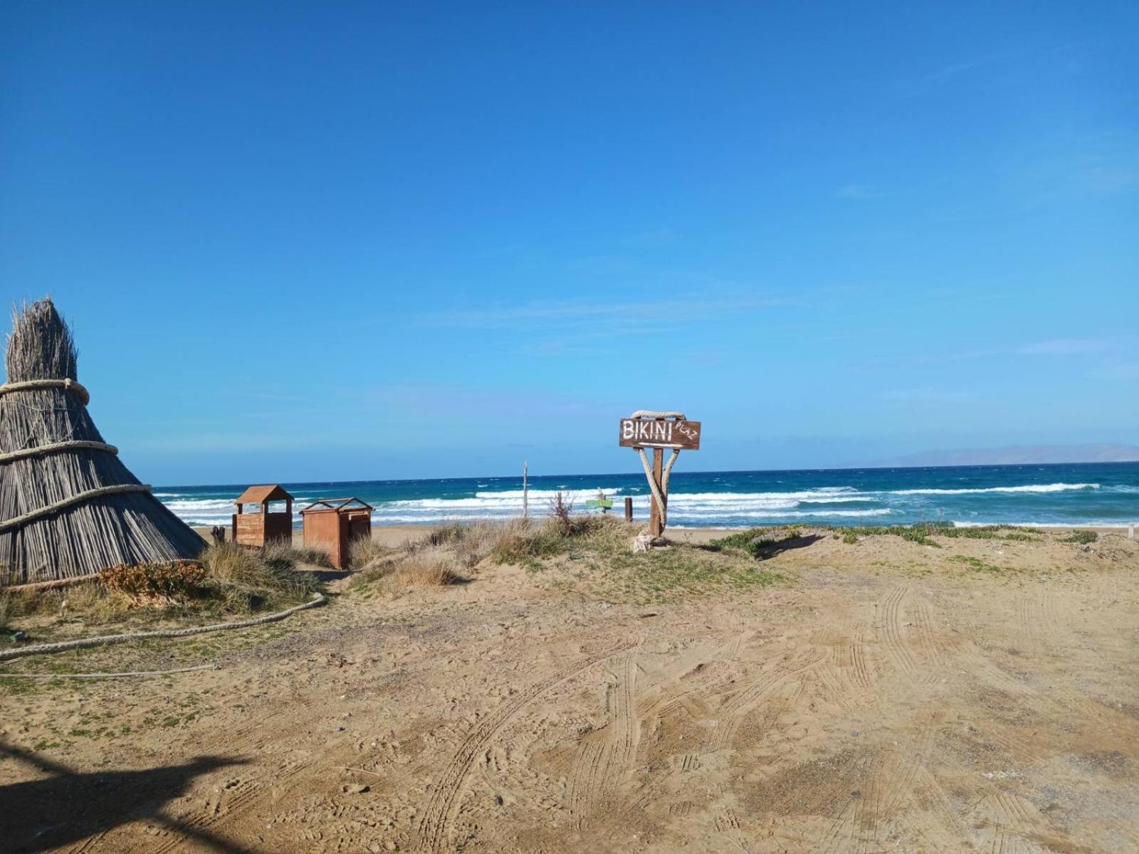 Ellen 735 Special studio Crete view 3