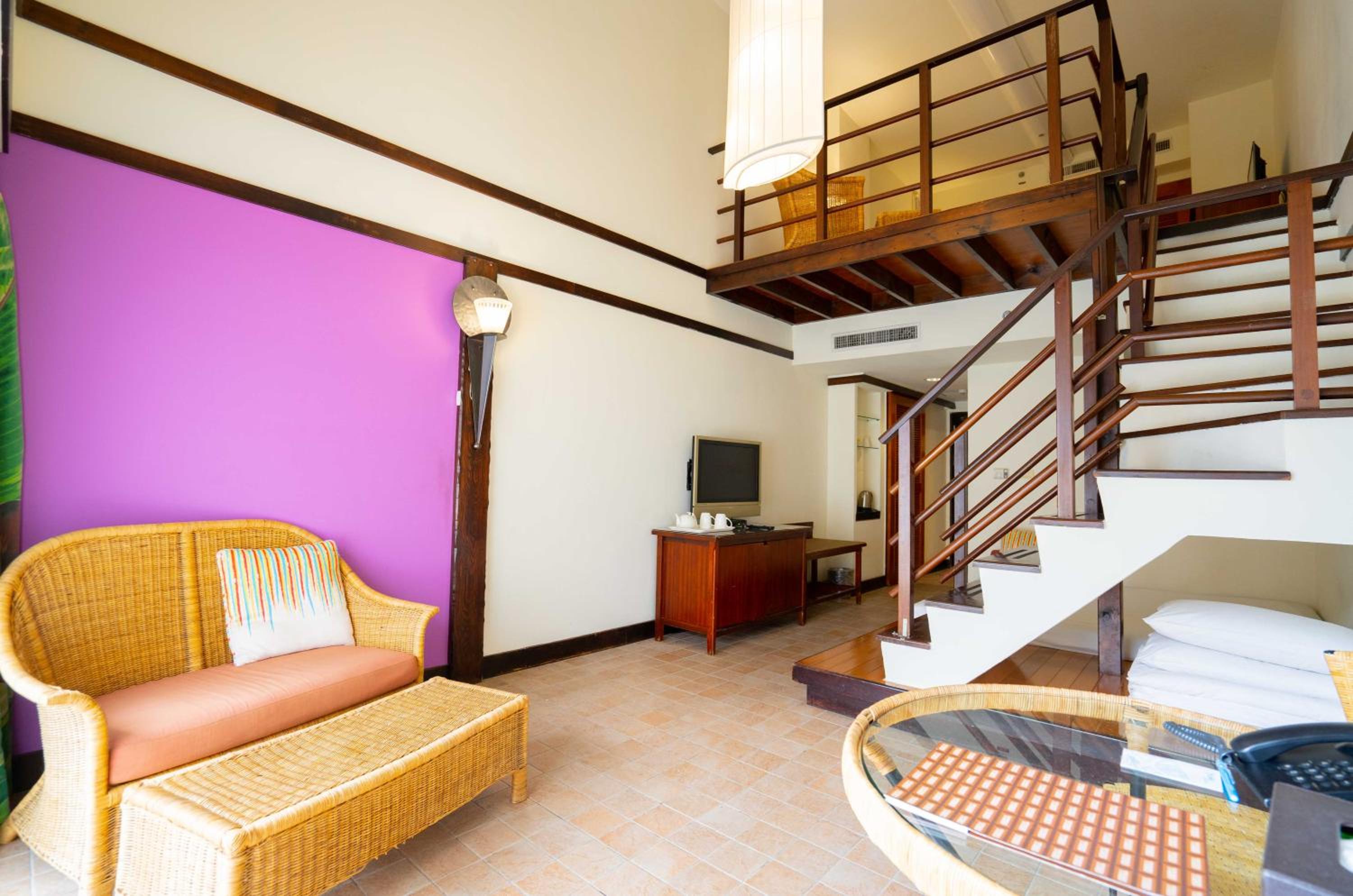 Yoho Beach Resort Kenting