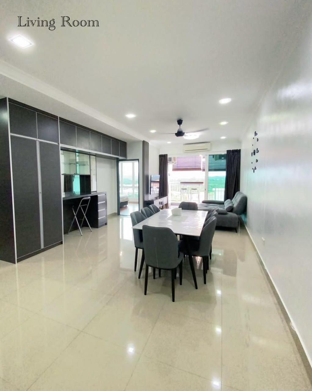 Sandakan Ijm pool view condo view 2