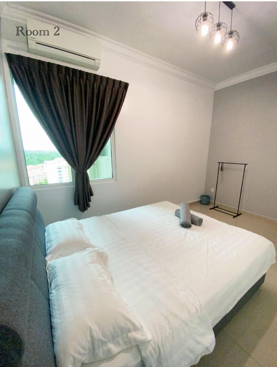 Sandakan Ijm pool view condo photo 7