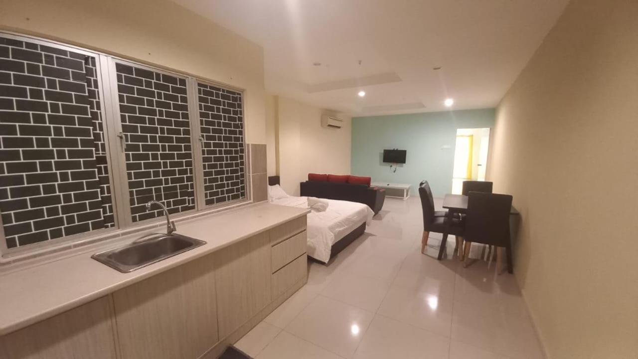 Laguna Apartment 2, Marina Island Homestay photo 1