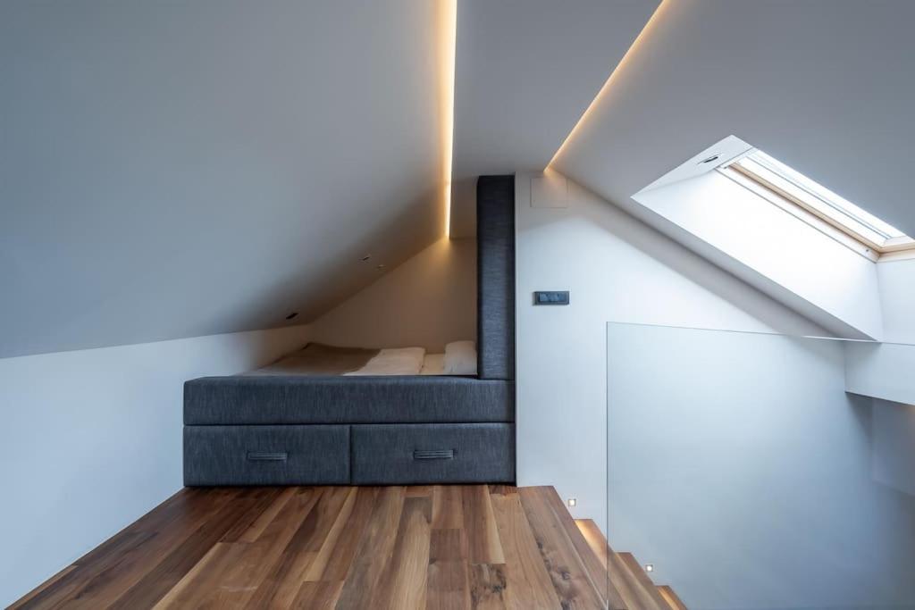 Authentic City Stay view 4