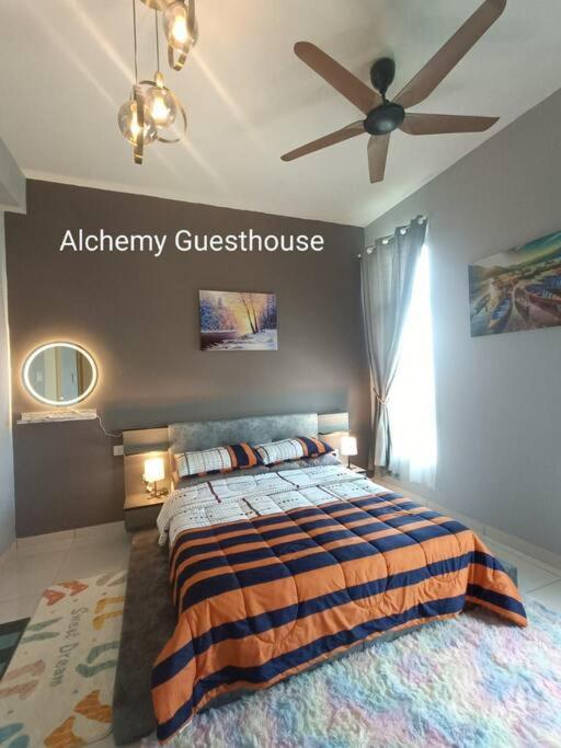 Alchemy Guesthouse D'summit Residence with Netflix