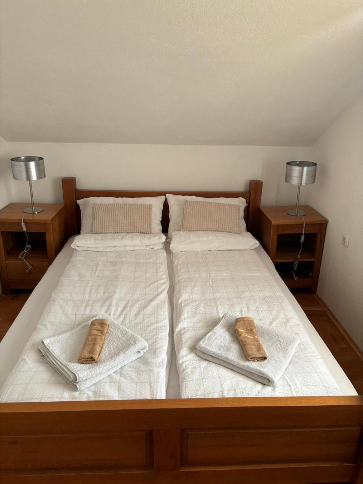 VILLA M Rustic & Spa