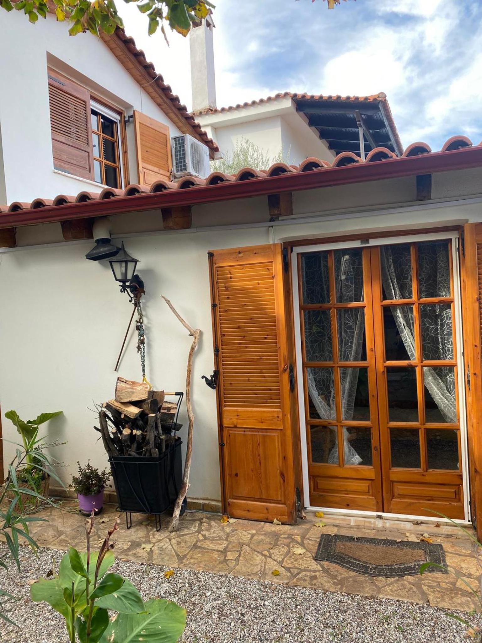 Cottage house with incredible view view 5