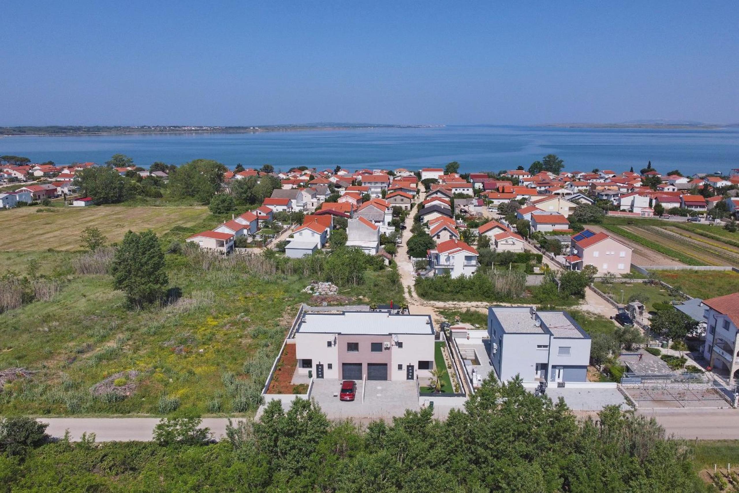 Villa Tri Palme with heated pool