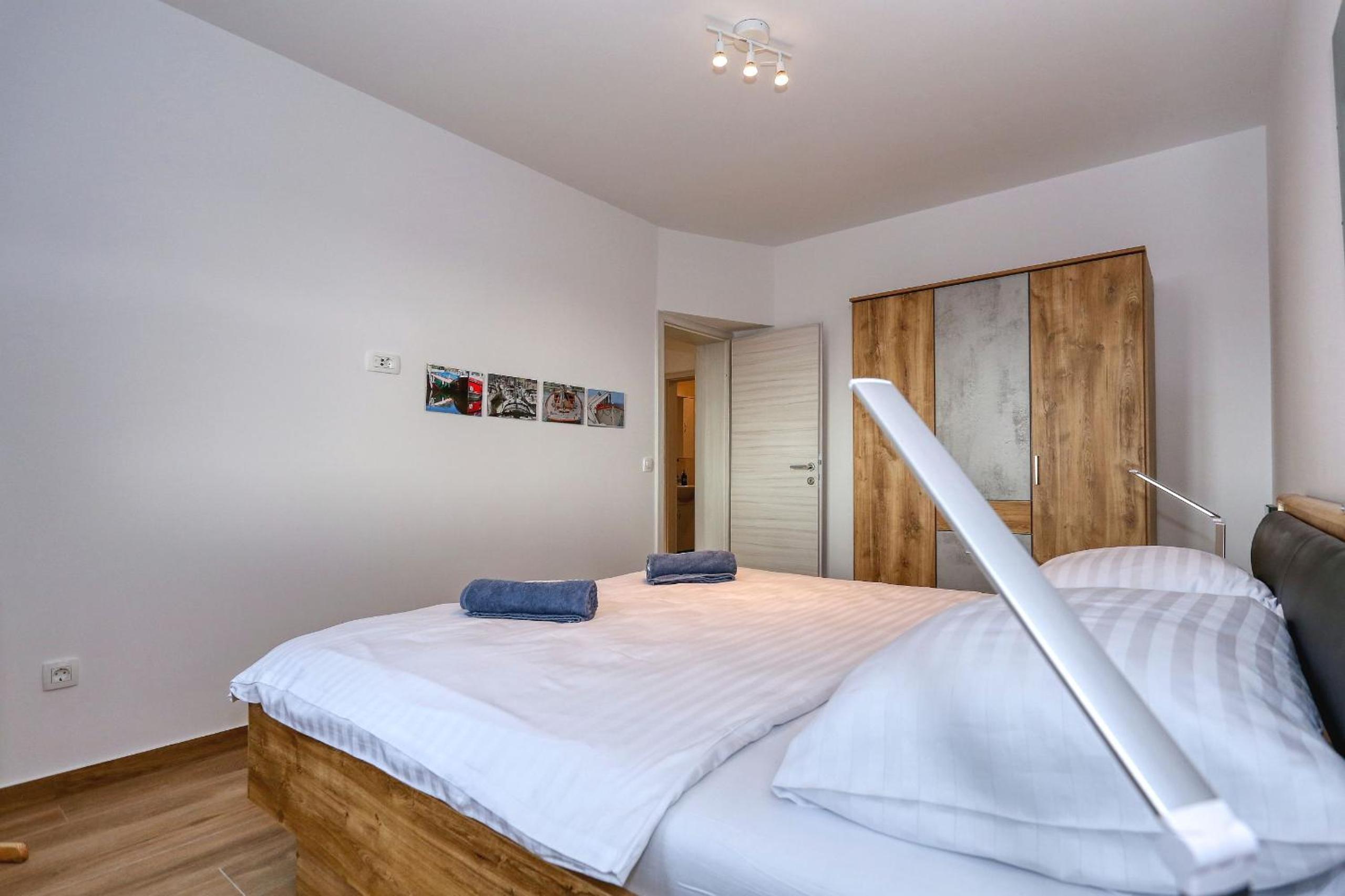 Villa Tri Palme with heated pool