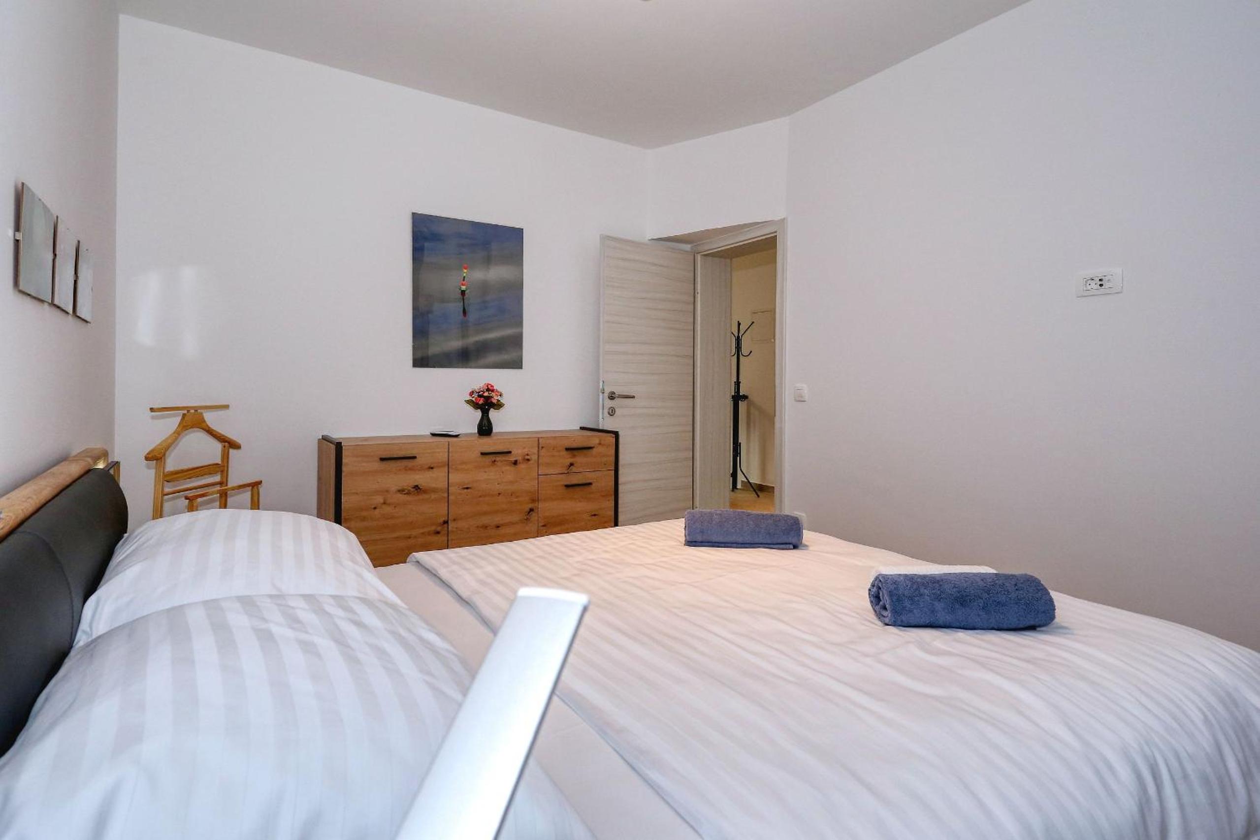 Villa Tri Palme with heated pool