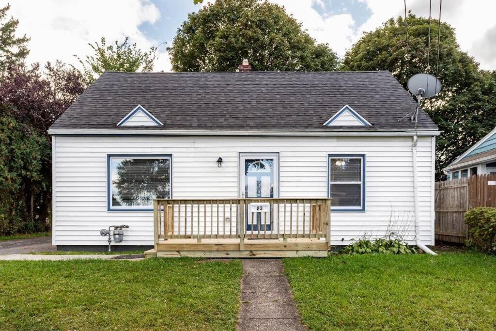 Hotel Charm home near DWTN - Image 1