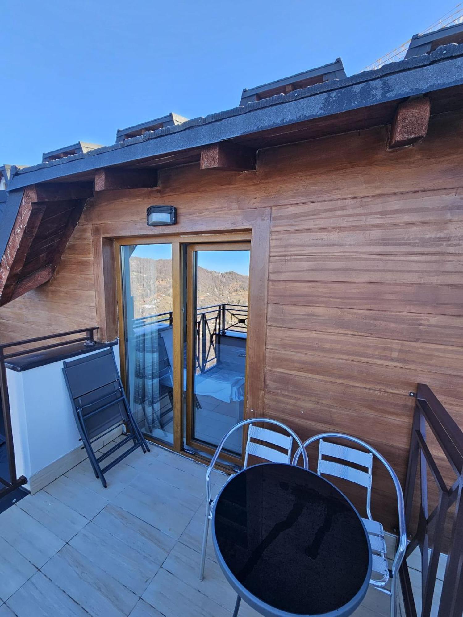 Best Mountain View Apartment Milmari P80 view 2