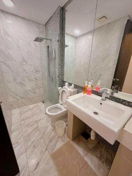 2 Bedroom, The Elements Ampang KLCC with NETFLIX